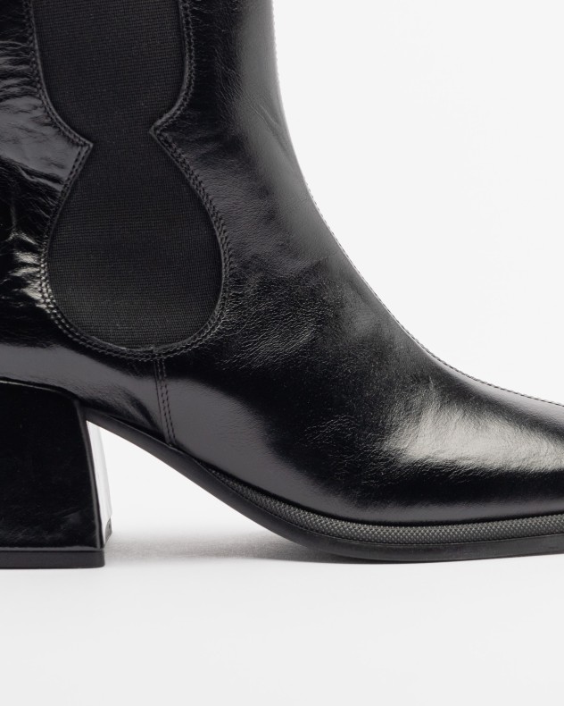 PROF Boots