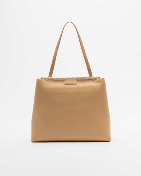 Mala Love Moschino