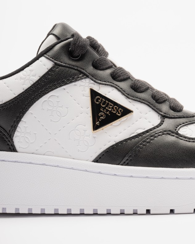 Sneakers Guess