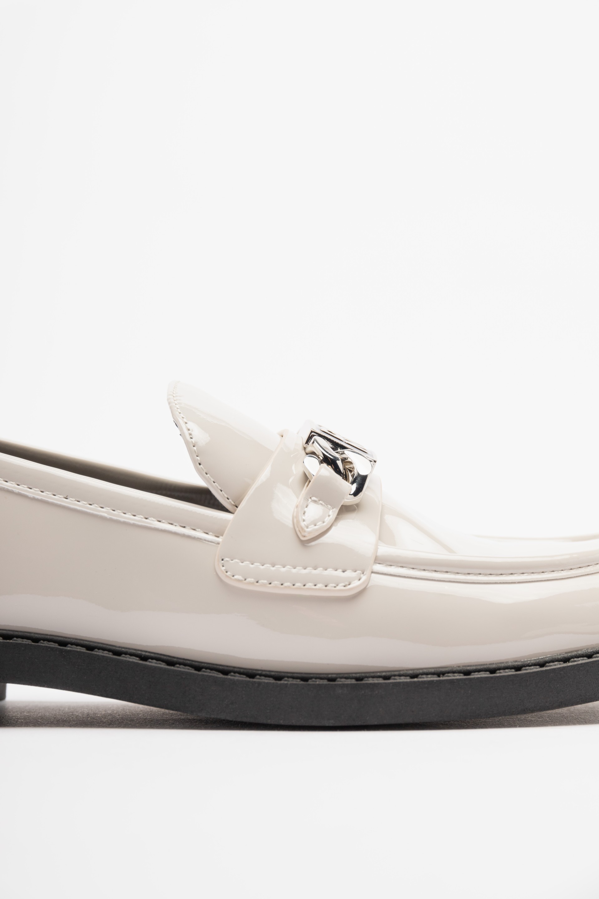 Dkny Moccasins