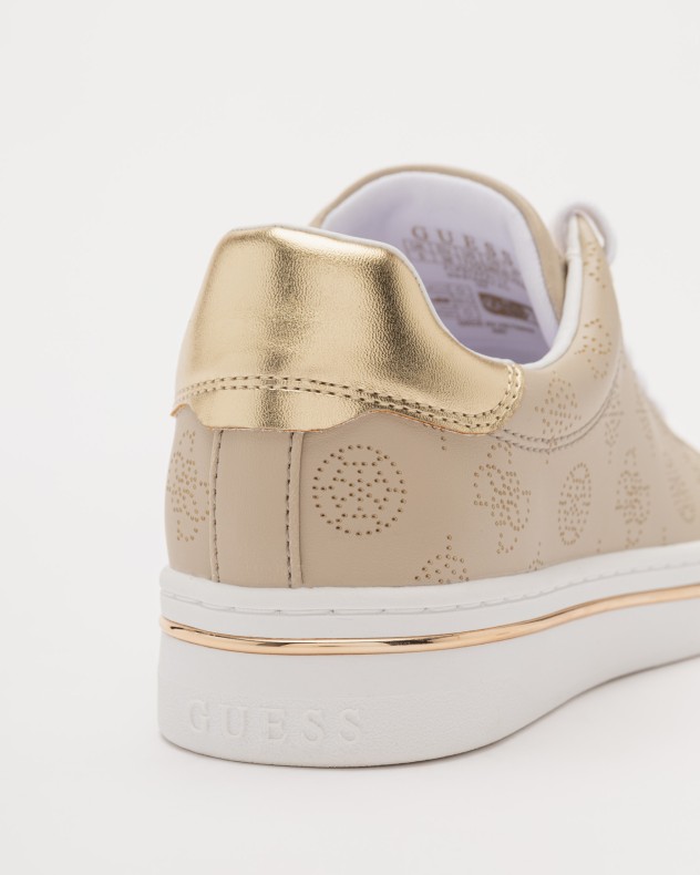 Sneakers Guess