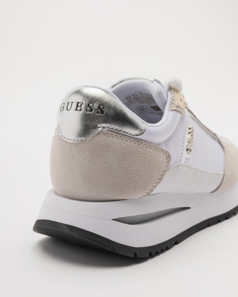 Baskets Guess Baskets Guess