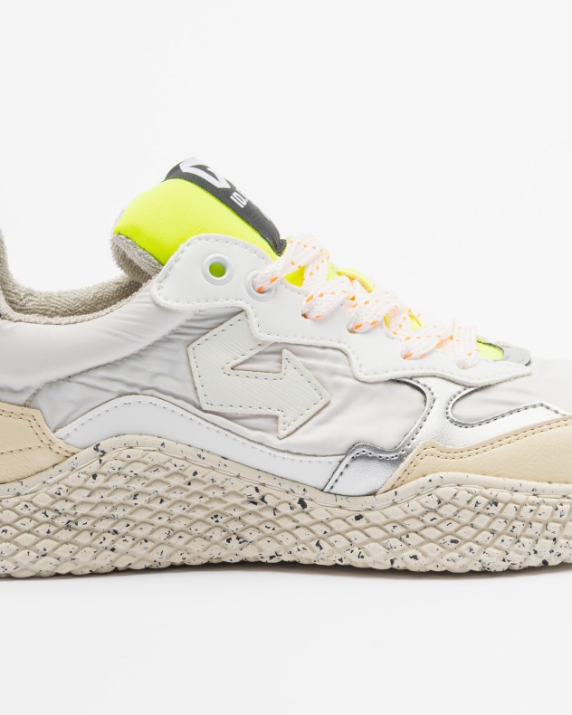 Sneakers ID.Eight