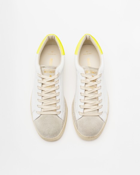 Sapatilhas brancas Moa