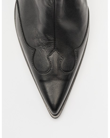 Enkellaarzen Elena Iachi