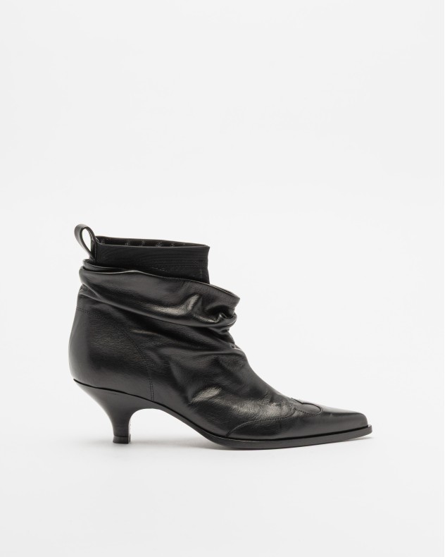 Botins Elena Iachi