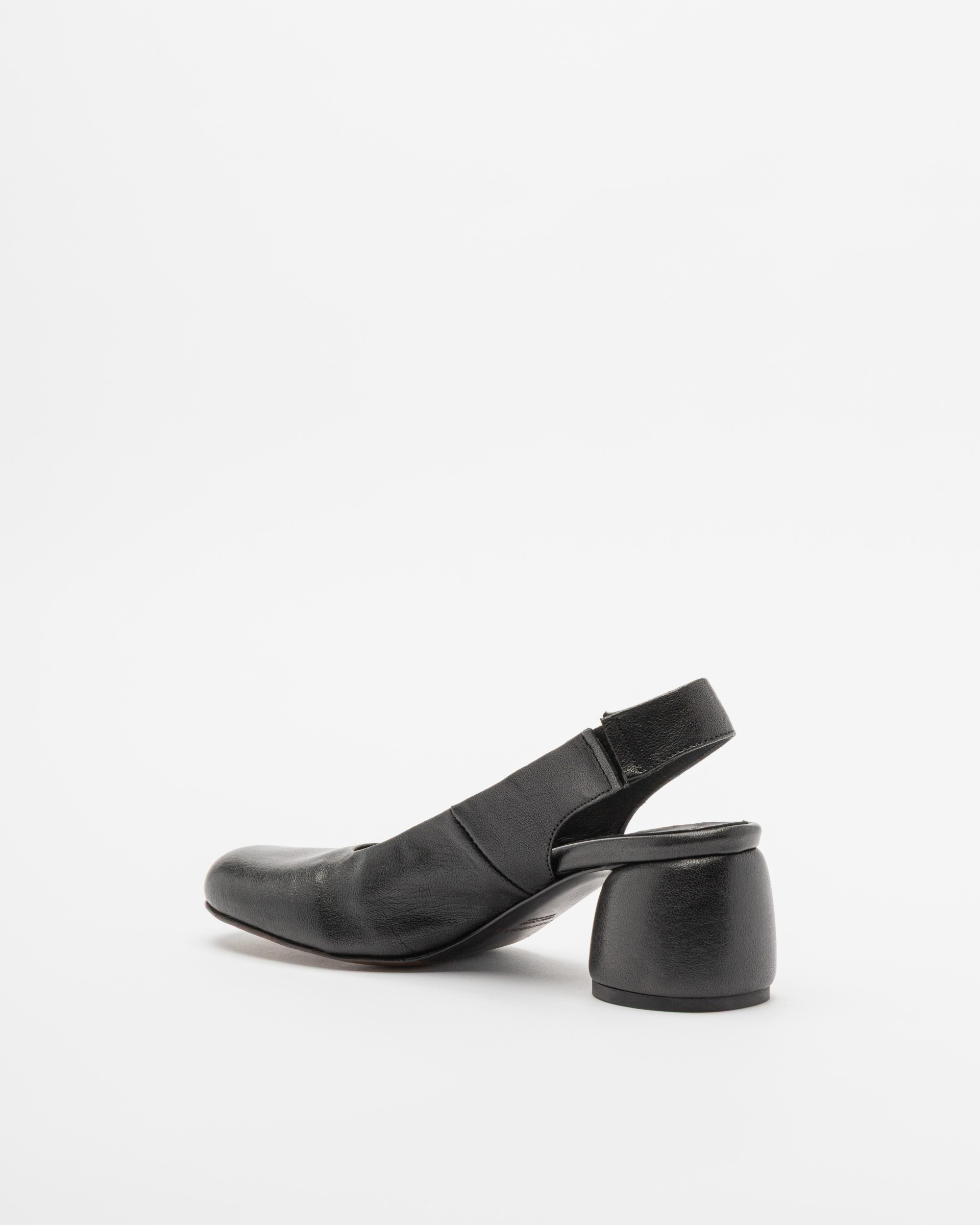 Ernesto Dolani Slingback shoe