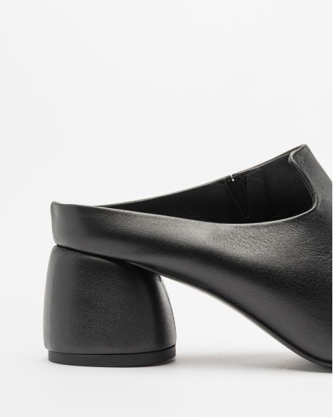 Ernesto Dolani Clogs