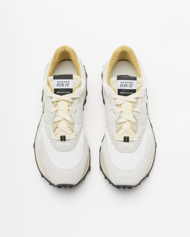 Weiße Sneakers Run Of