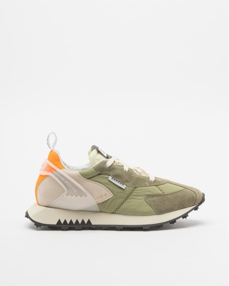 Sneakers Run Of