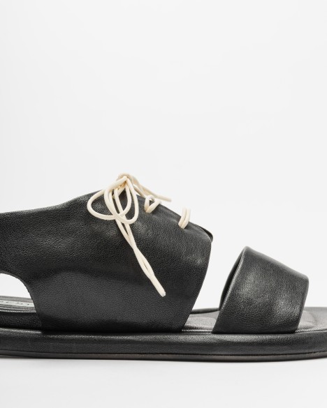 Ernesto Dolani Sandals