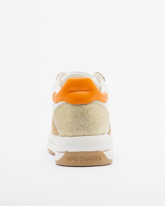 Baskets Love Moschino