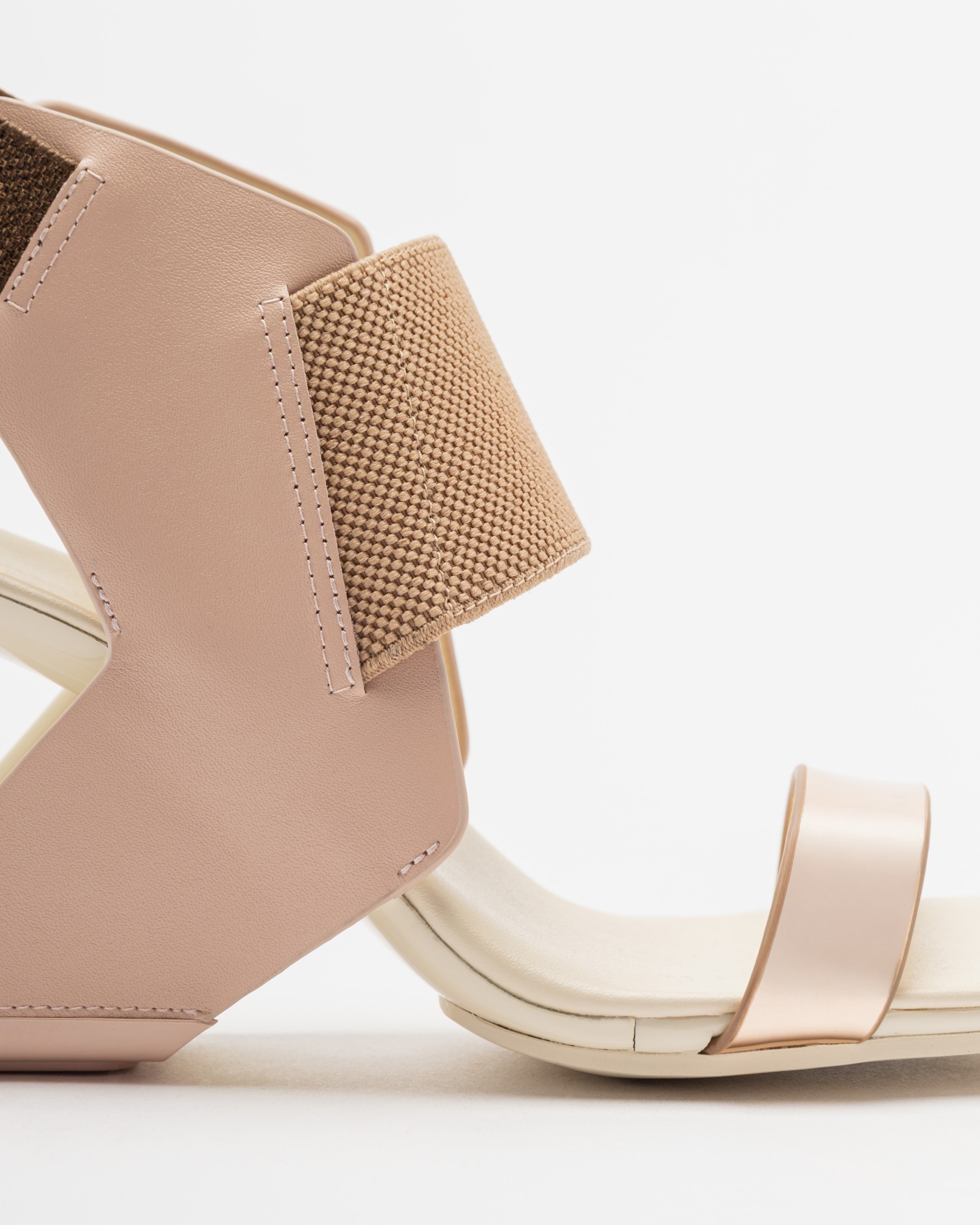 Sandalen United Nude