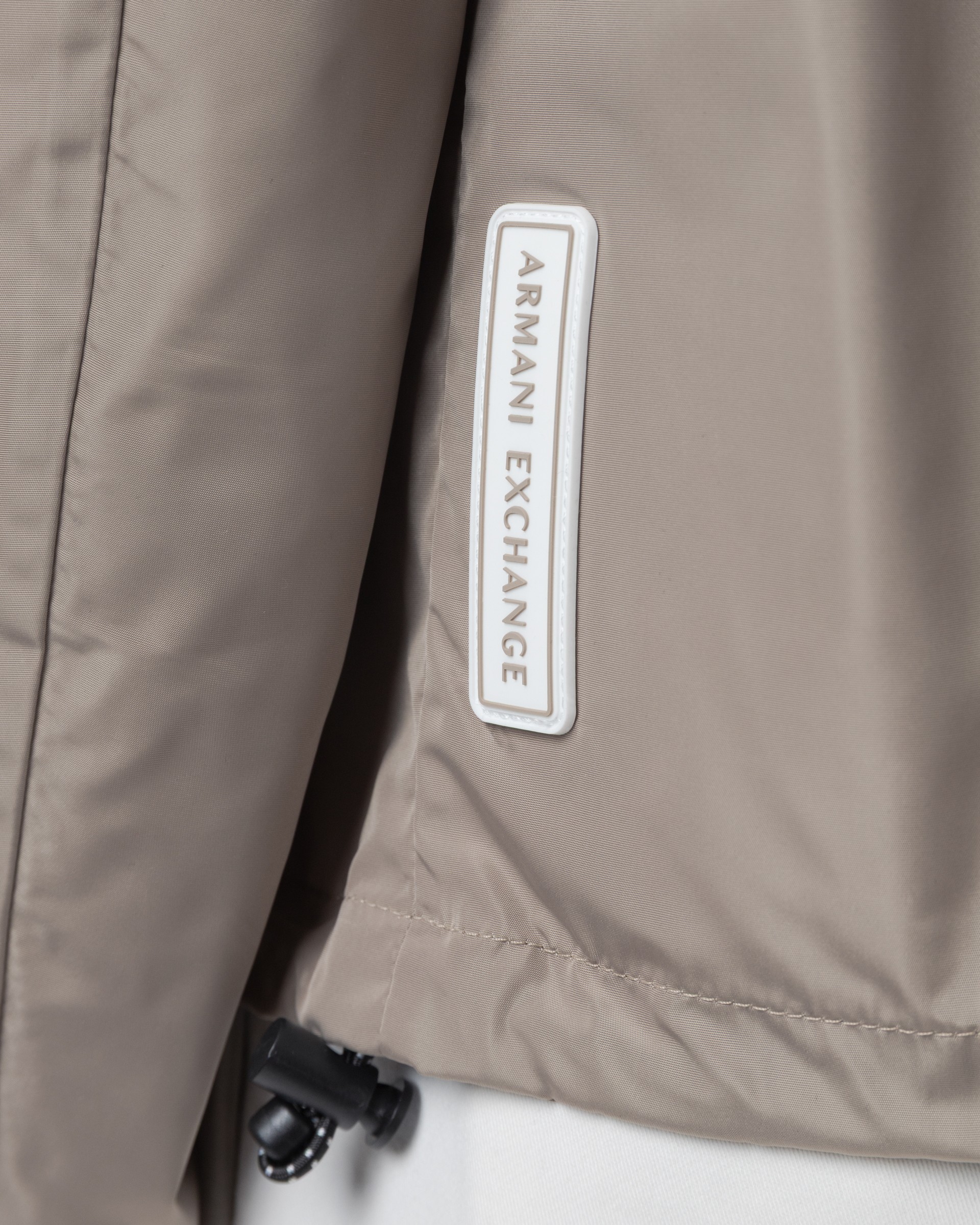 Corta-vento Armani Exchange
