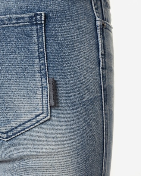 Vaqueros Armani Exchange