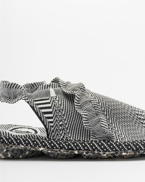 Sandali bassi Trippen