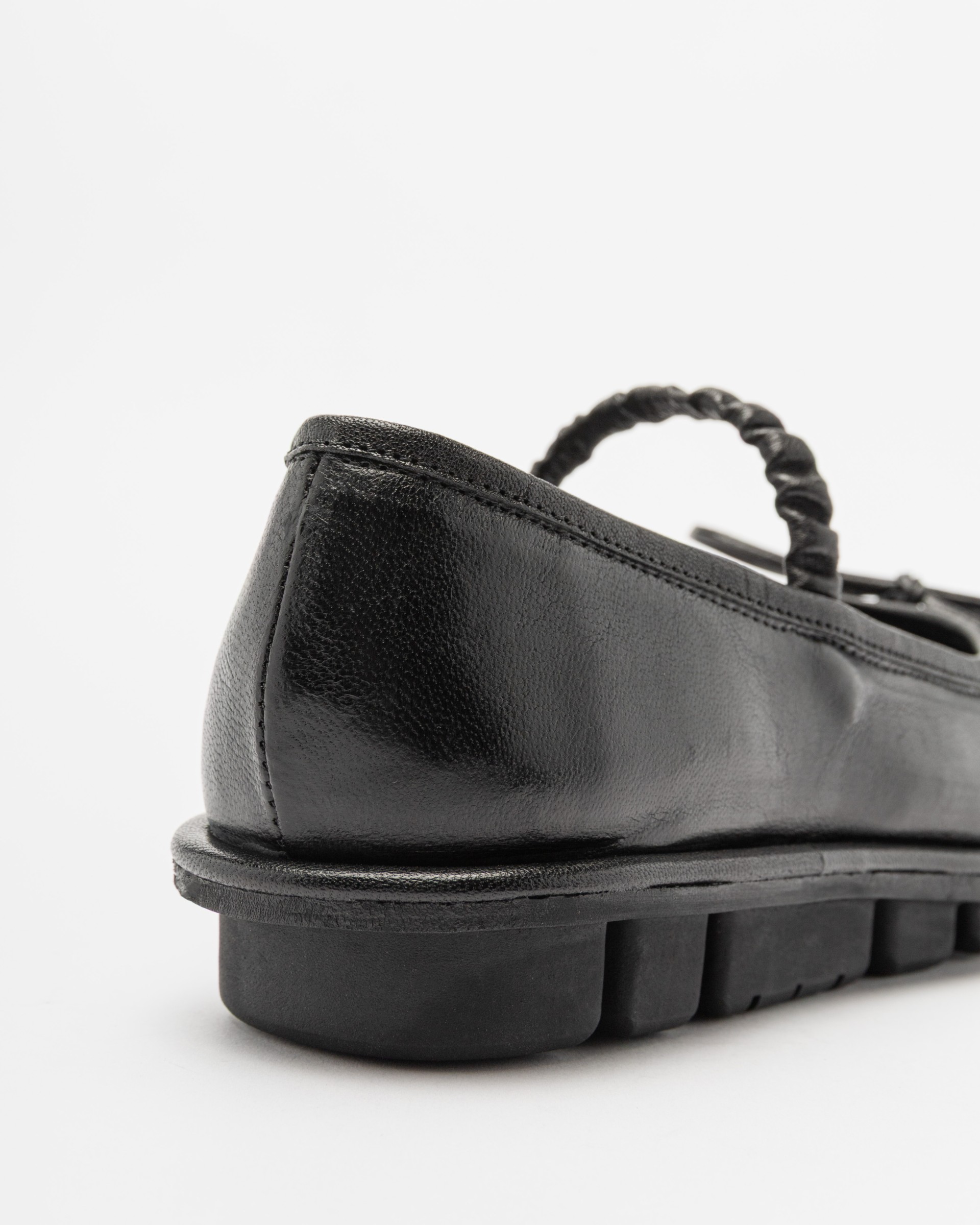 Sapatos Ernesto Dolani