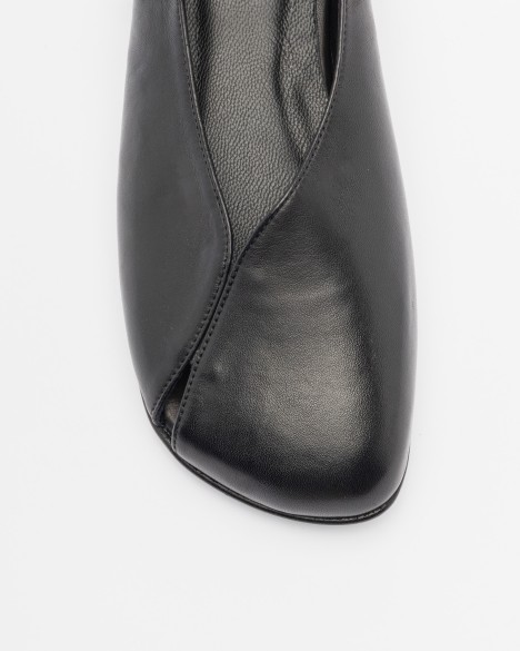 Ballerinas Elena Iachi