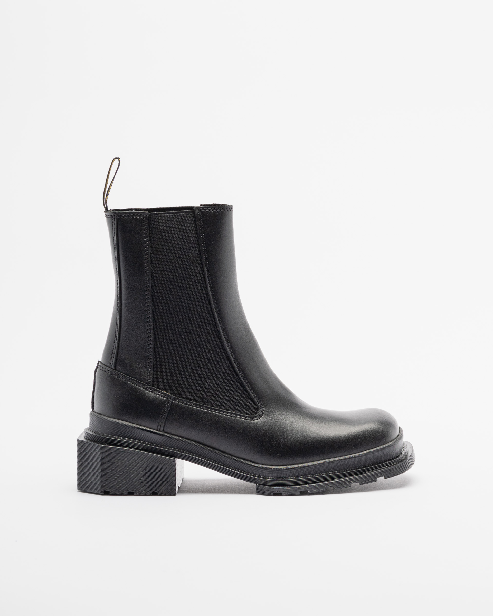 Dr Martens Chelsea boots