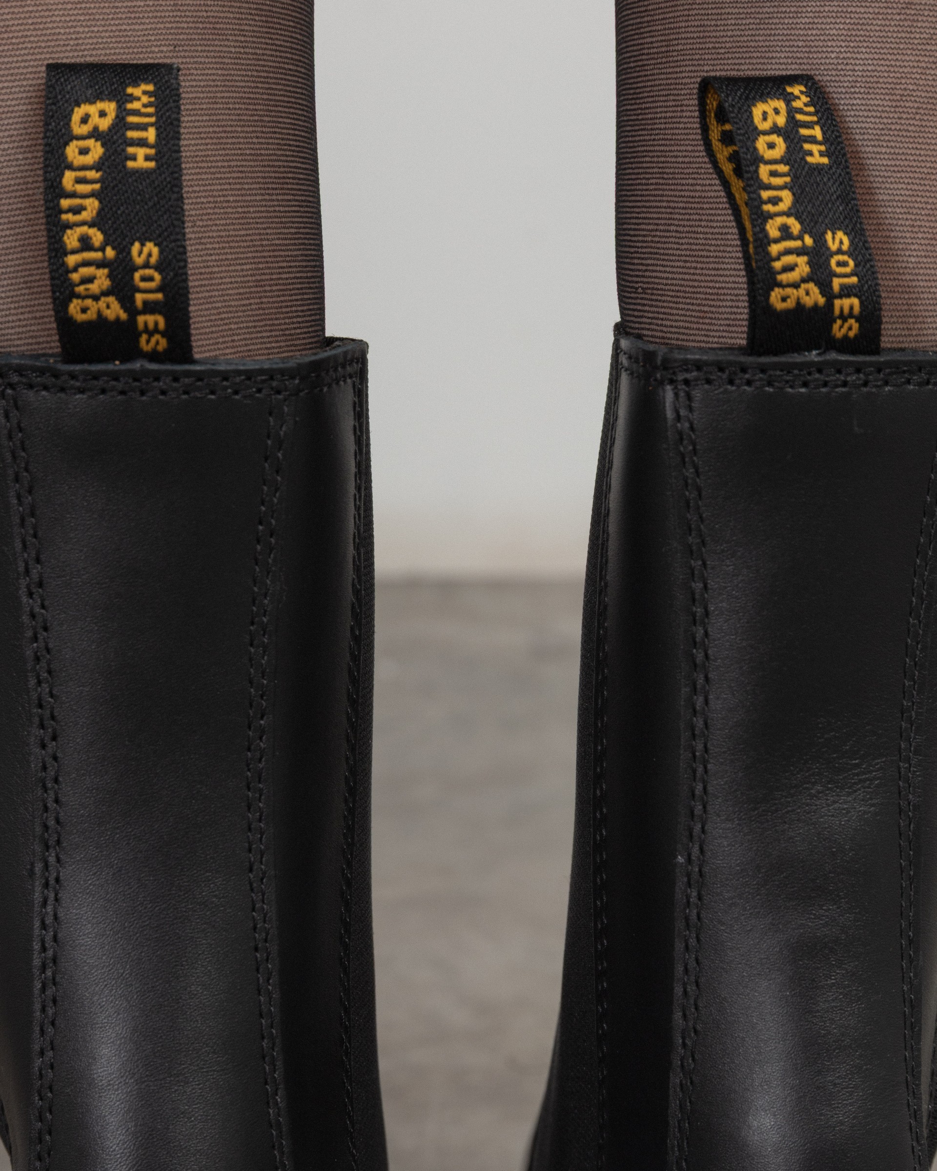 Dr Martens Chelsea boots