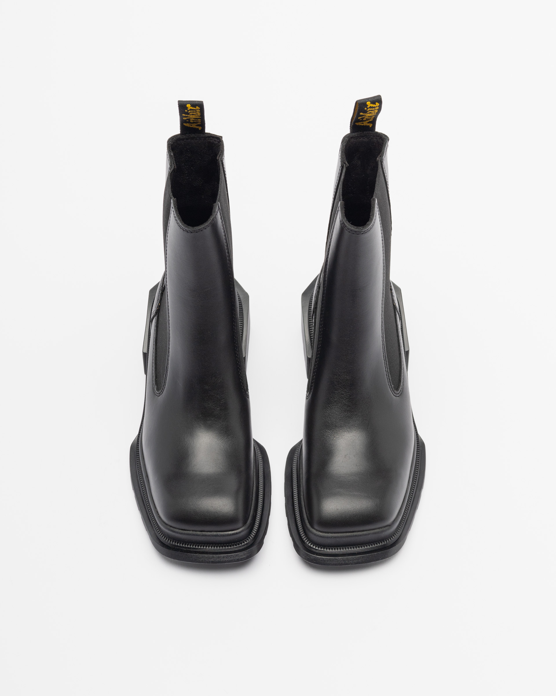 Dr Martens Chelsea boots