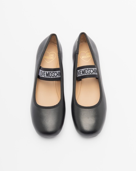 Ballerinas Love Moschino