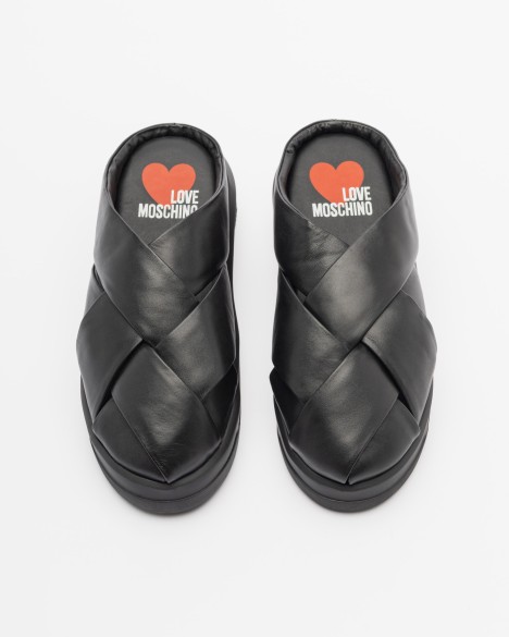 Chinelos de plataforma Love Moschino