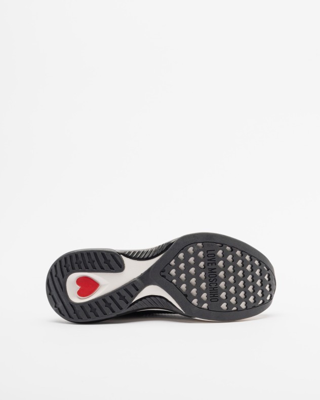 Sneakers Love Moschino