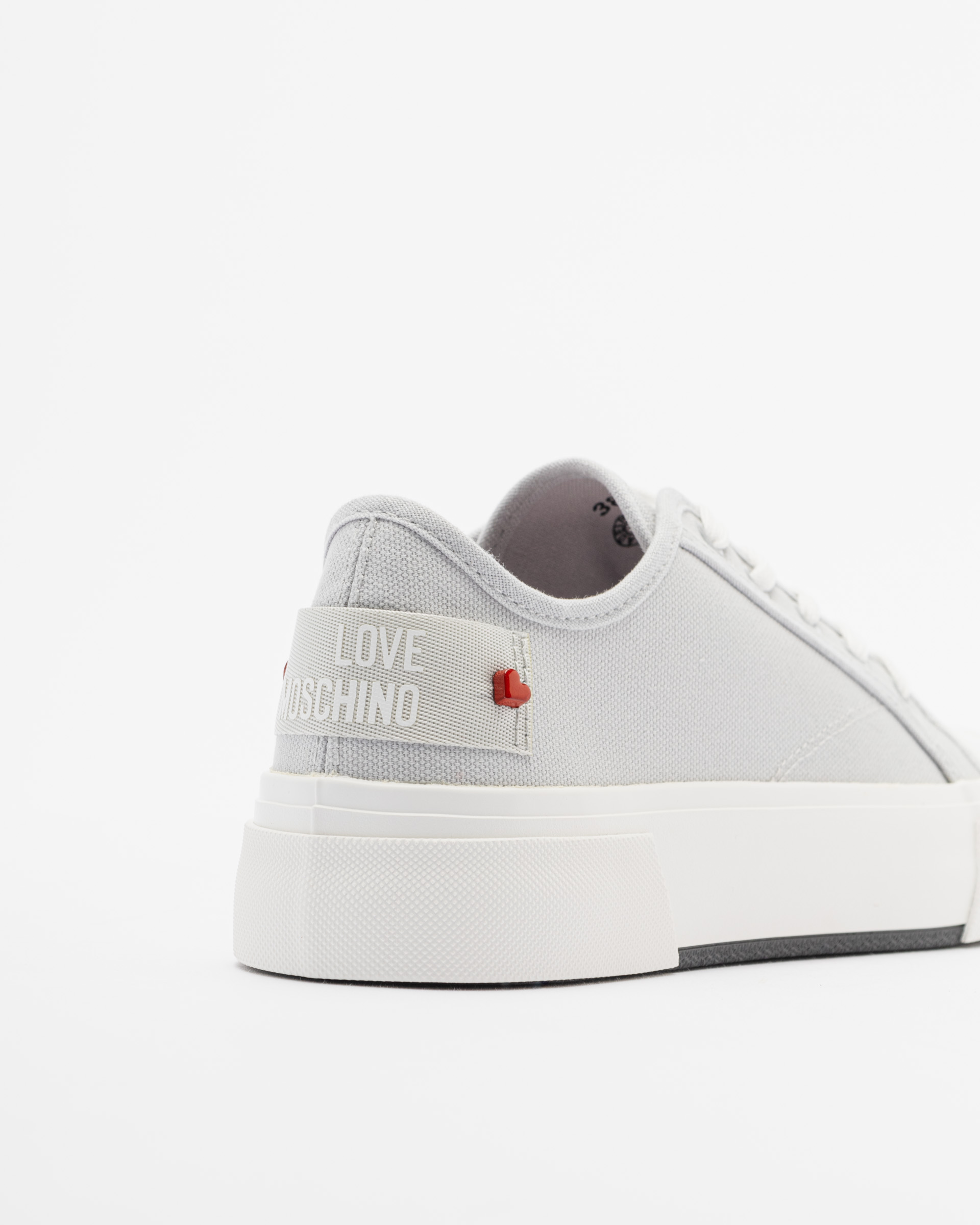 Sneakers Love Moschino