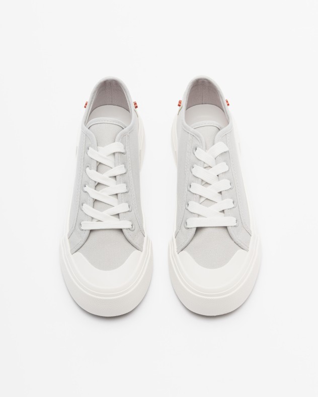 Sneakers Love Moschino