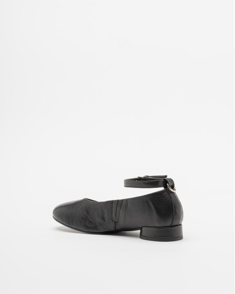 Schoenen Ernesto Dolani Schoenen Ernesto Dolani