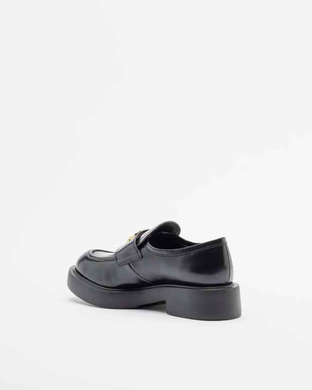 Loafers Love Moschino