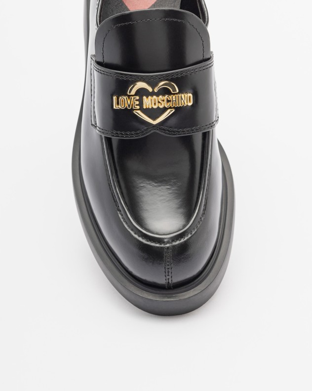 Loafers Love Moschino