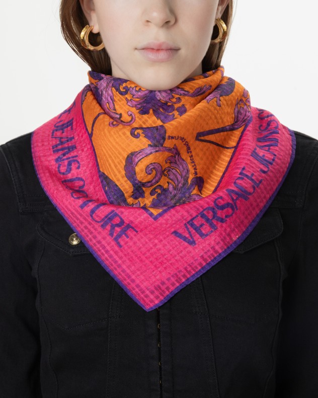 Bufanda Versace Jeans Couture