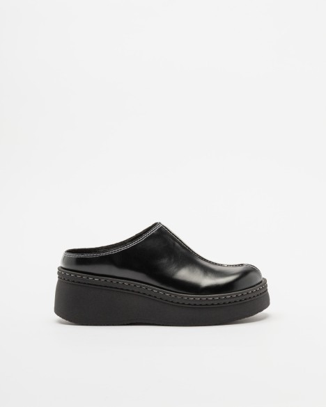 Mules E8 by Miista