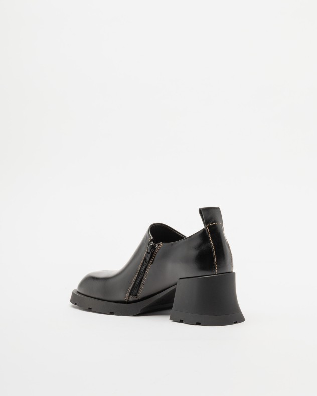 Sapatos E8 by Miista