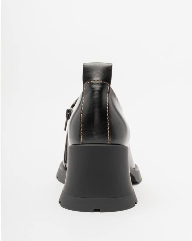 Sapatos E8 by Miista