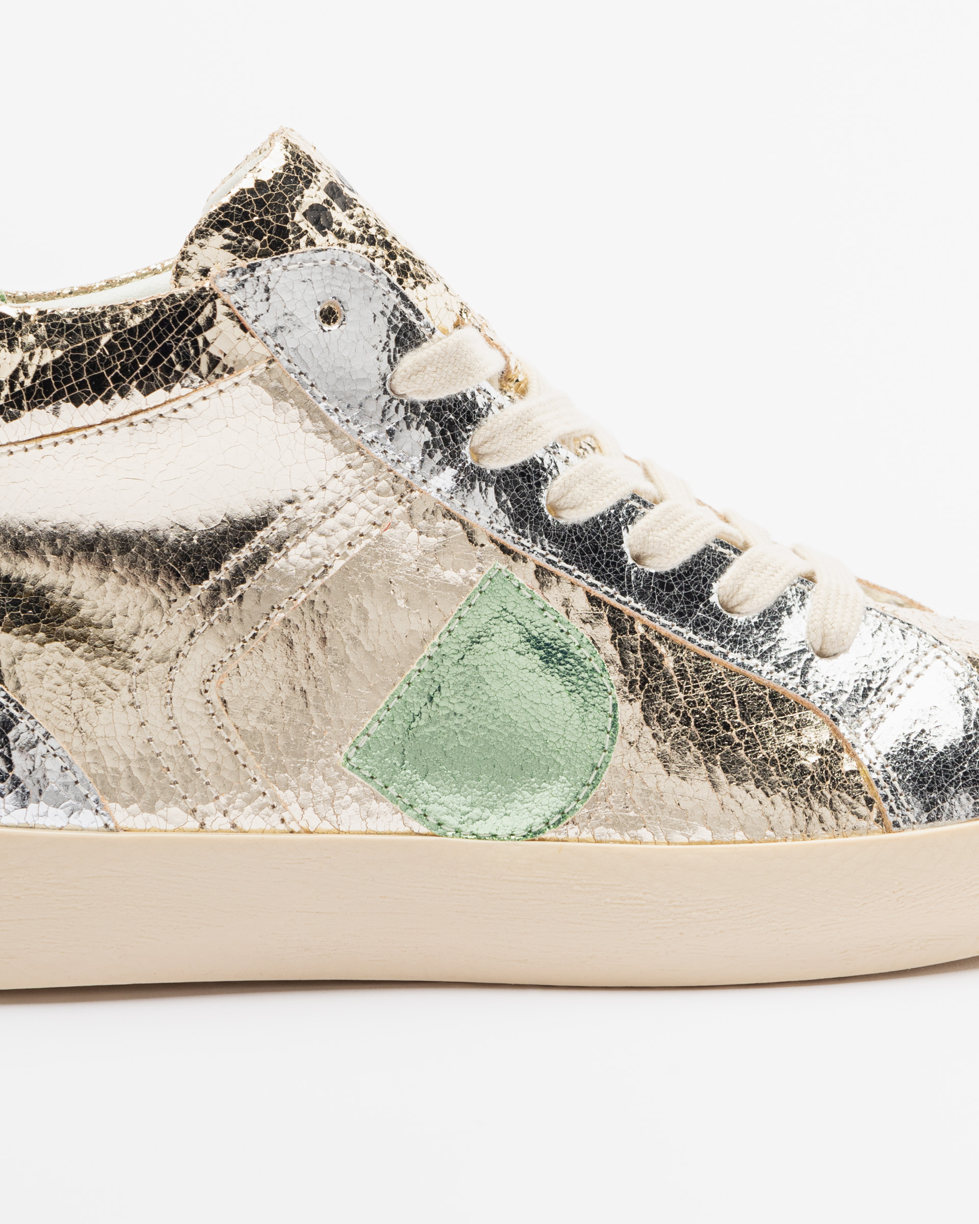 High-Top-Sneaker Dropp