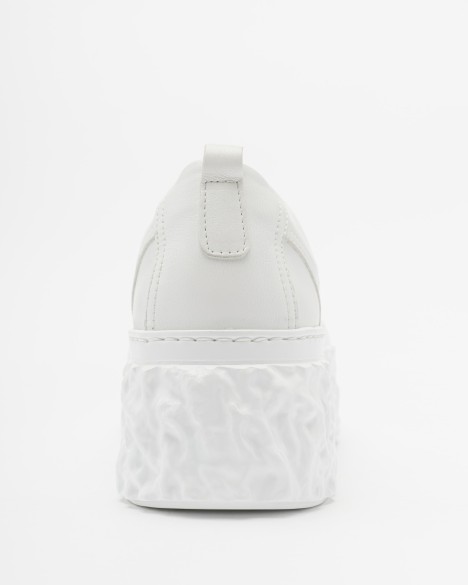 Baskettes blanches AGL