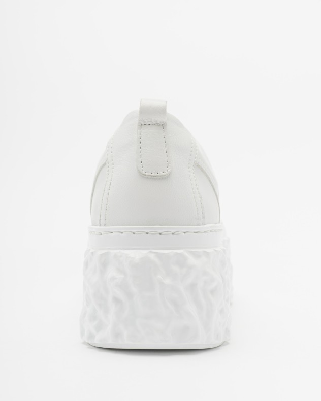 Baskettes blanches AGL