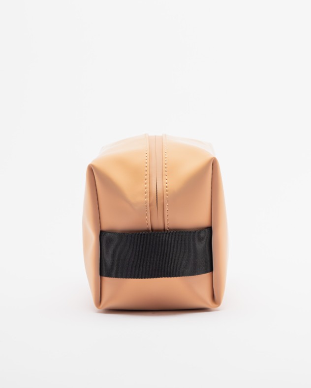 Rains Necessaire