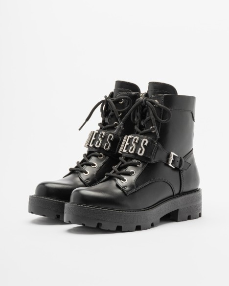 Stiefel Guess Stiefel Guess