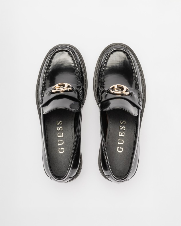 Loafers Guess