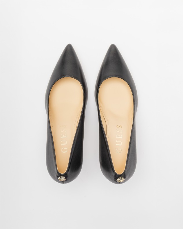 Sapatos Guess