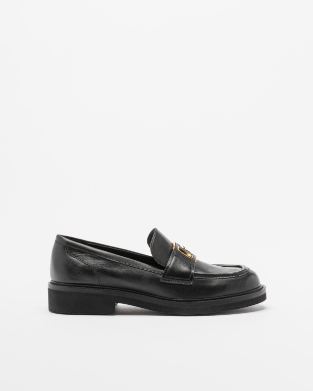 Guess Loafers