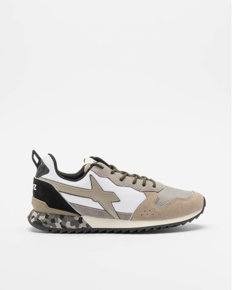 Sneakers Just Say Wizz