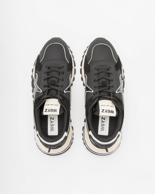 Sneakers Just Say Wizz