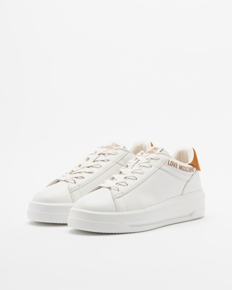 Weiße Sneakers Love Moschino Weiße Sneakers Love Moschino