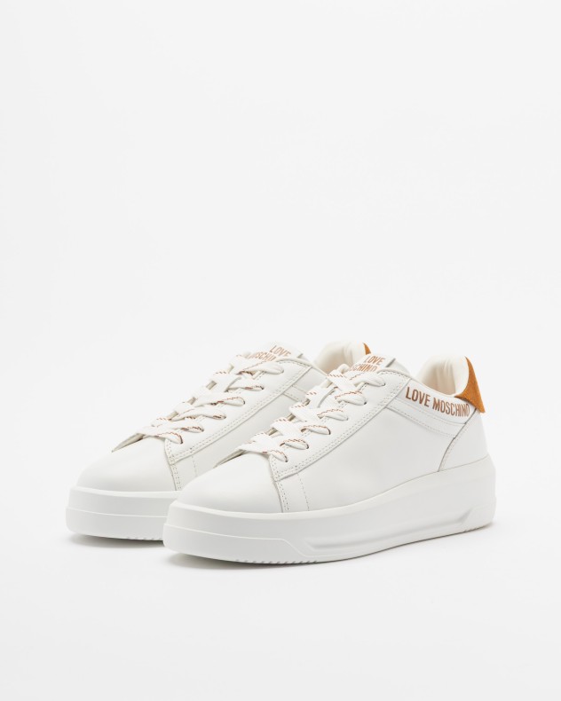 Baskettes blanches Love Moschino