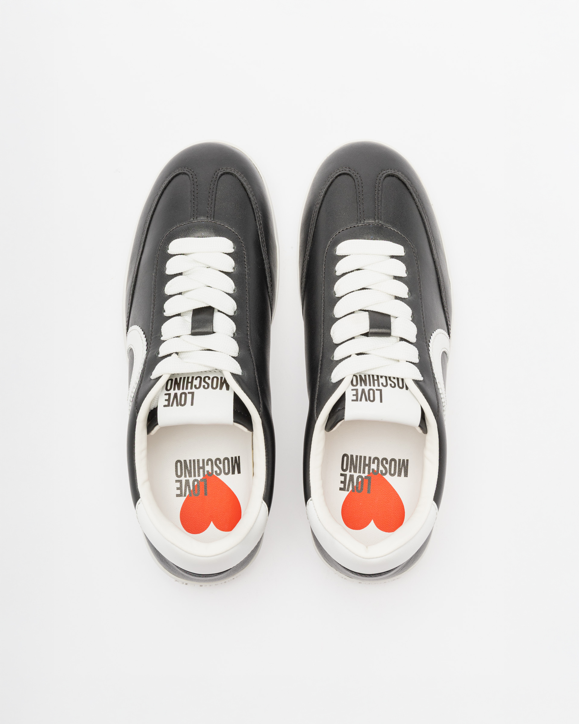 Baskets Love Moschino